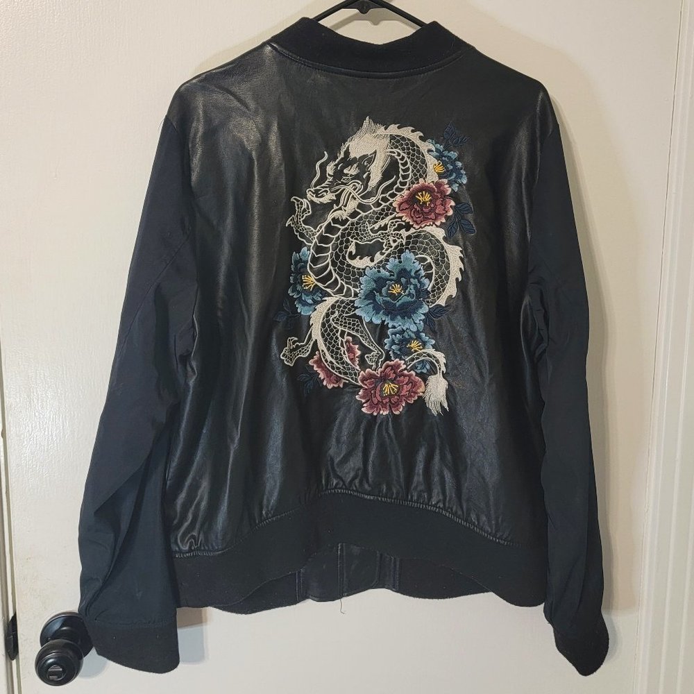 🐉 Torrid Bomber Jacket 🐉